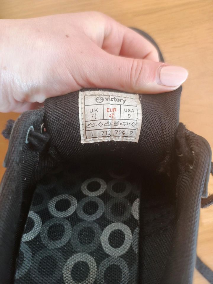 Schuhe Sneaker Damen schwarz Vty Größe 41 in Ulm