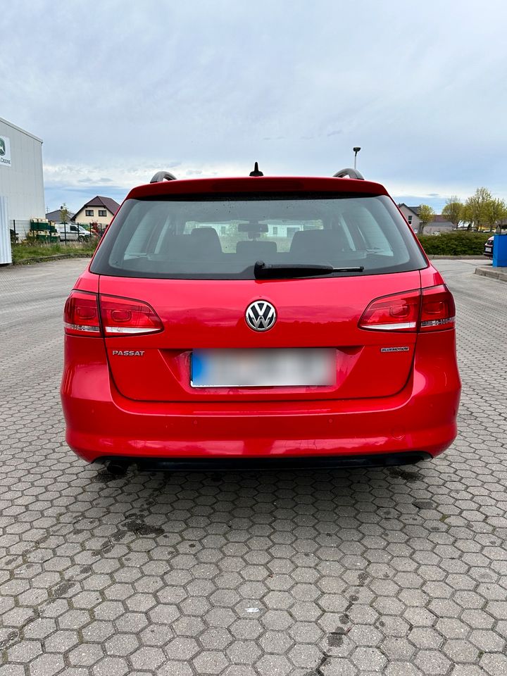 Volkswagen Passat B7 in Schönewalde bei Herzberg, Elster