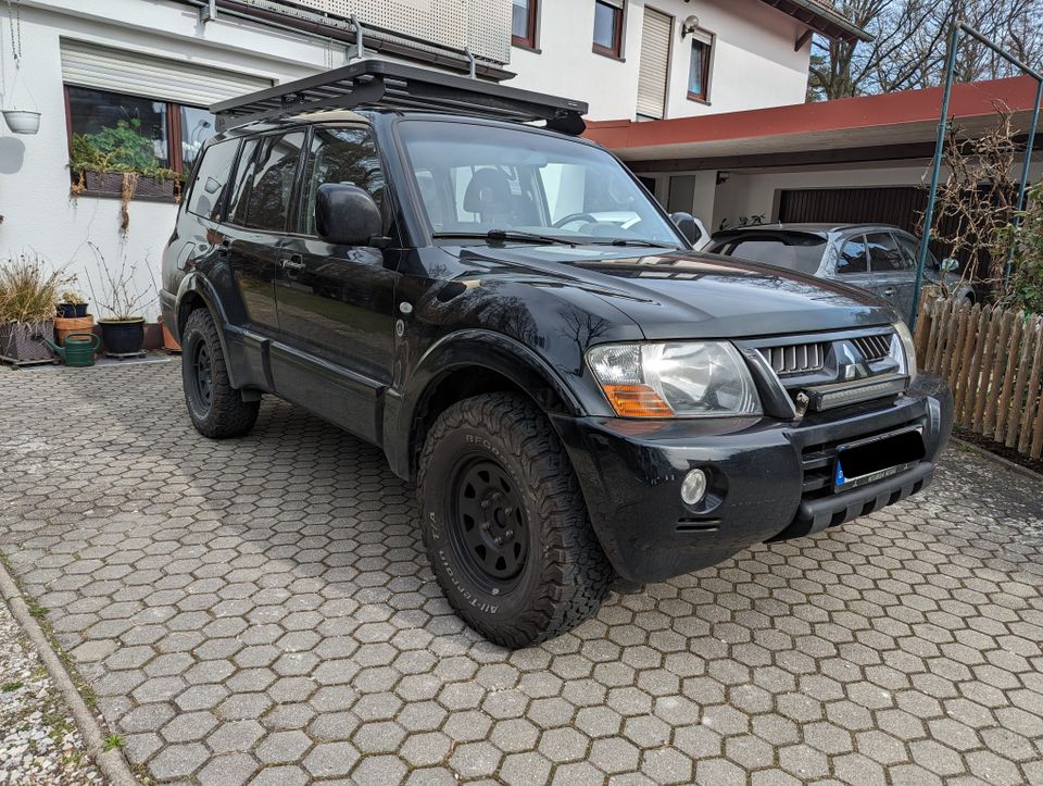 Mitsubishi Pajero 3.2 Di-D OFFROAD-CAMPER in Nürnberg (Mittelfr)