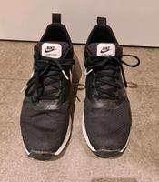 Nike Air Max Tavas Schuhe Größe EUR 42 schwarz Kr. Dachau - Röhrmoos Vorschau