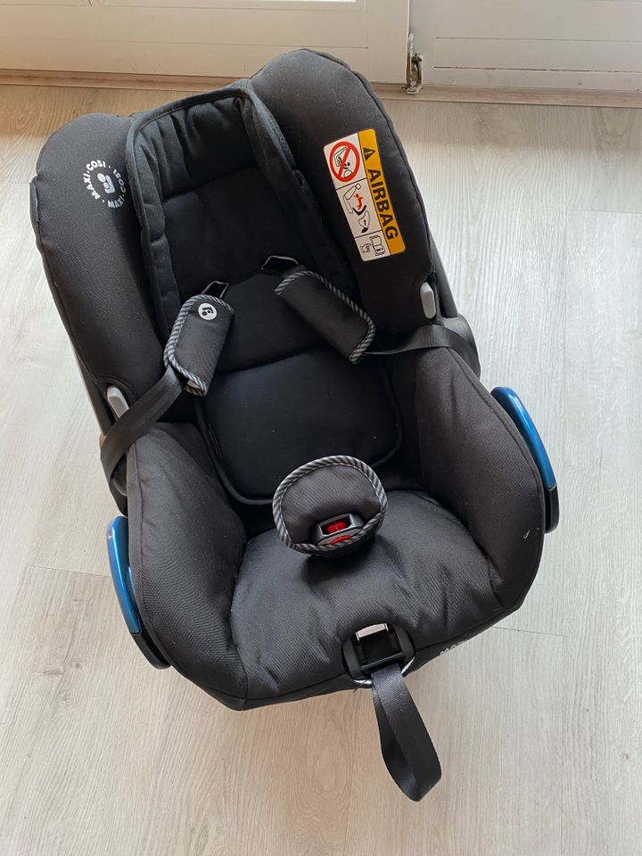 Maxi Cosi Babyschale Citi in München