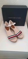 Neu. Tommy Hilfiger Sandaletten gr. 40 Köln - Kalk Vorschau