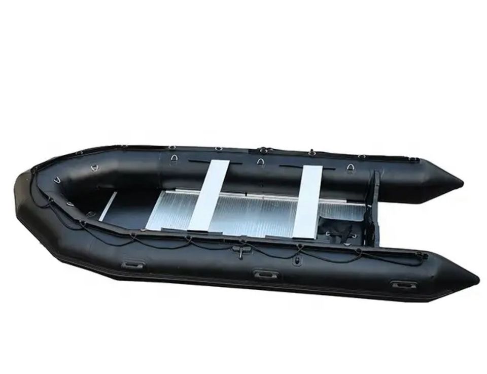 Schlauchboot, Angelboot 5,50m schwarz *neu & unbenutzt* in Großenhain