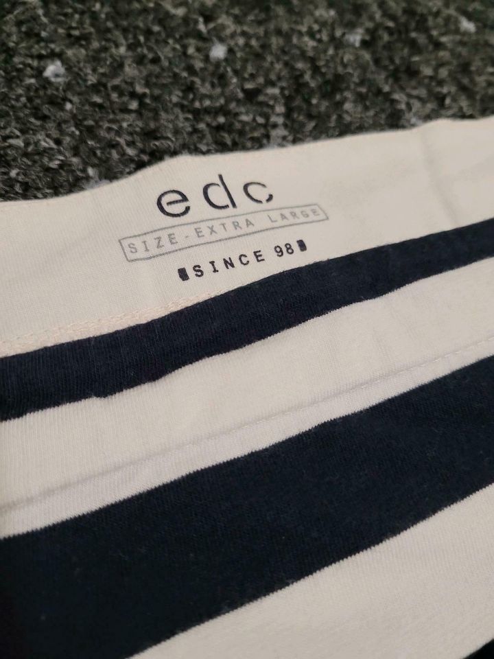 Edc Langarmshirt Gr. XL, Marine/Creme gestreift in Wilhelmshaven