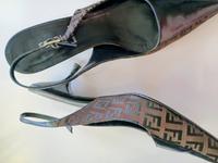 Original Vintage FF Canvas Fendi Kitten Heels 39 (6) Berlin - Spandau Vorschau