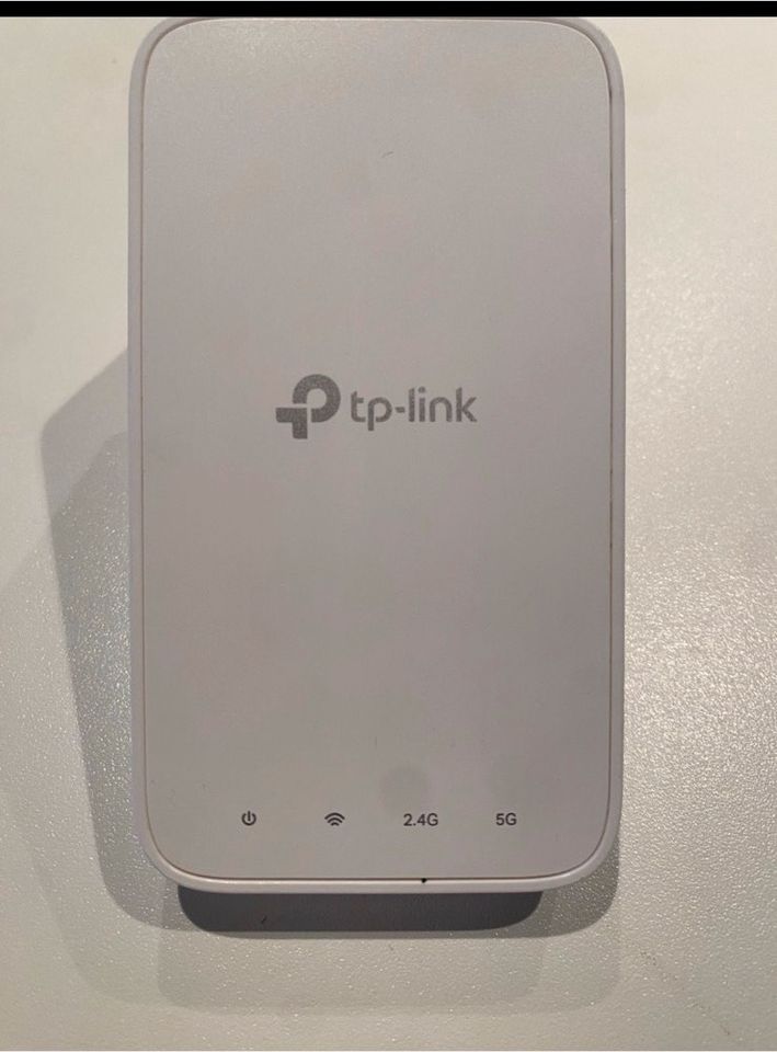 WLAN Repeater TP Link RE230 in Magdeburg