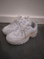 Mädchen Sportschuhe FILA in weiß Gr. 35,5 +wie neu+ Frankfurt am Main - Bergen-Enkheim Vorschau