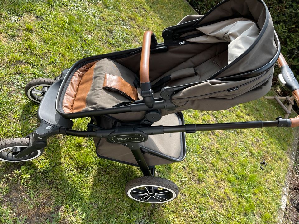 Teutonia Trio Kinderwagen in Wallenhorst