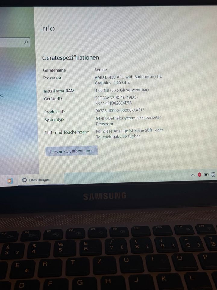 Kleiner Samsung laptop im Guten Zustand! in Berlin