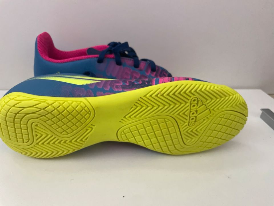 Hallenfußballschuhe Notverkauf Gr36 in Waldmünchen