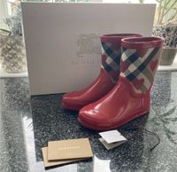 Burberry Gummistiefel Nova Check Herzen rot Gr. 32 München - Schwanthalerhöhe Vorschau