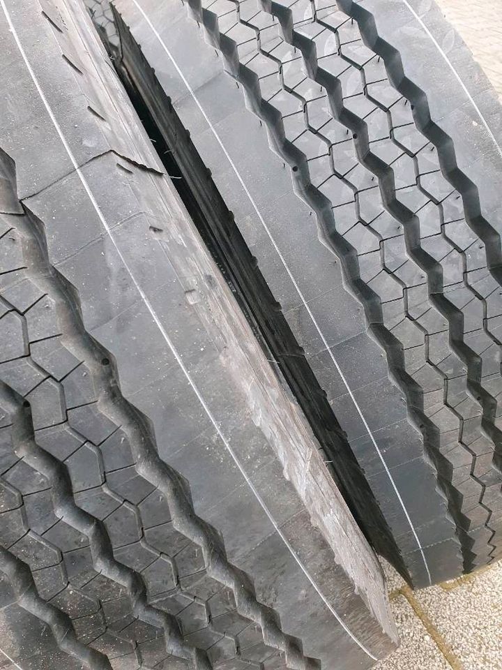 Reifen 215/75R17,5 Michelin, 315/70R22.5, 315/80R22.5, 315/60R22. in Rödinghausen