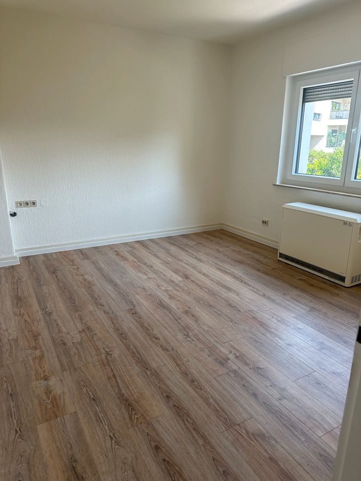 Renovierte Wohnung in Troisdorf Zentrum! in Neunkirchen-Seelscheid