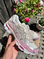 Asics Gel NYC Creme Rosa - Größe 46 Bayern - Dietramszell Vorschau