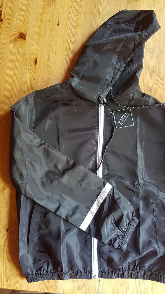 Gr.S/M Zaful dünne Sommerjacke Blouson Windbreaker in Kalletal