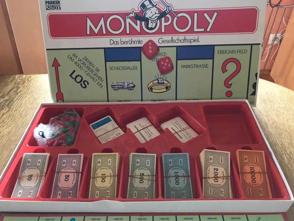 MONOPOLY DM Version Parker 1992 in Aschaffenburg