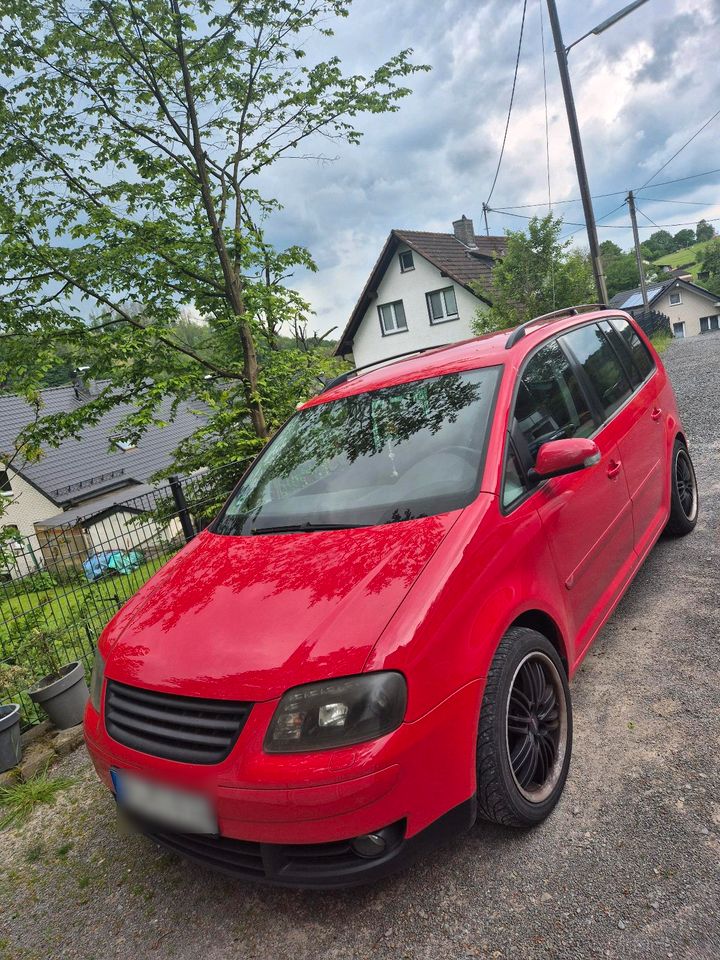 VW Touran Mit LPG☆TÜV ☆TOP in Gummersbach