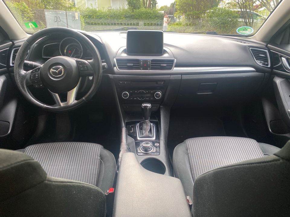 Mazda 3 Skyactiv-D Automatik 150PS+Winterreifen in München