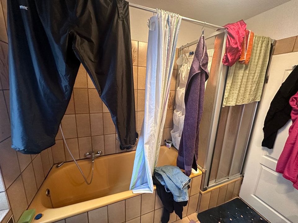 4 Zimmer Wohnung mit Balkon in Emden