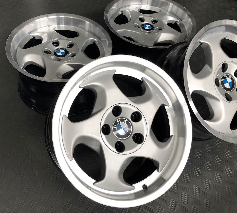 BMW Styling 21 8+9x17 E32 E30 M3 2226706 2226708 Alufelgen rims in Ebrach