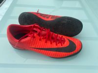Nike Schuhe Sneaker rot guter Zustand Größe 45 Nordrhein-Westfalen - Rheda-Wiedenbrück Vorschau