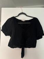 Bauchfreie schwarze Bluse von H&M in S Bayern - Senden Vorschau