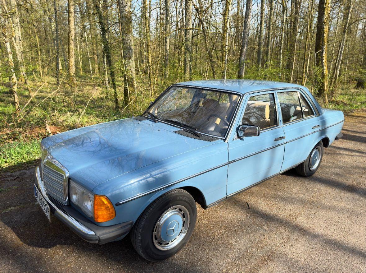 Abbildung des Autos Mercedes-Benz W123 &#x2F…