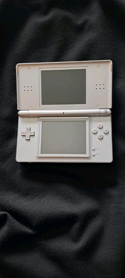 Nintendo DS lite in Bergkamen