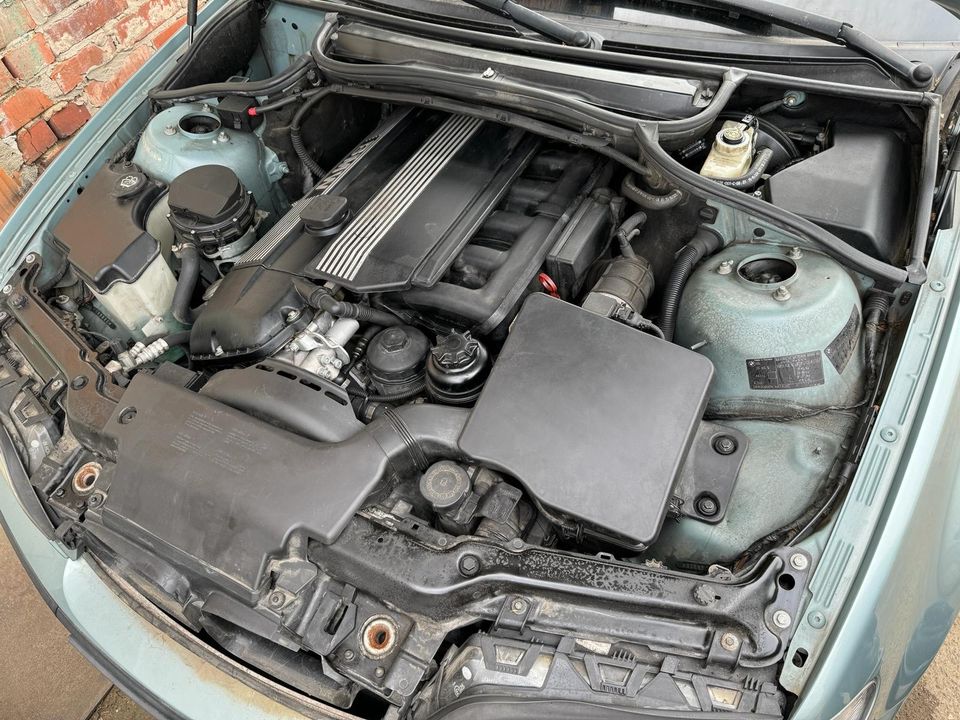 BMW 325i E46 Individual Automatik Getriebe-Defekt ! Limousine ! in Hanau