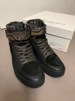 Yves Saint Laurent Malibu Velcro High Pitone Nero Military Gr. 41 Frankfurt am Main - Sachsenhausen Vorschau