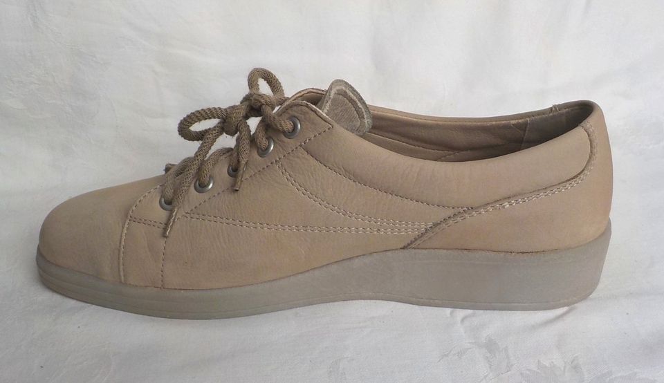 JENNY by ARA schöne SCHNÜRSCHUHE Gr. 6 G beige Leder Luftpolster in Hanau