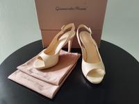 Gianvito Rossi Sling-Pumps beige nude 38 Echtleder echtes Leder Berlin - Lichtenberg Vorschau