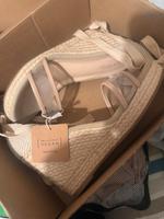 Heig heels sandals, große 39 ist noch neu Bochum - Bochum-Mitte Vorschau