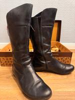 Stiefel Keshuel von Think Gr. 40 Berlin - Reinickendorf Vorschau