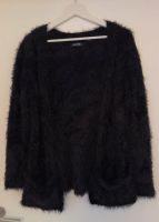 Blue Seven Cardigan schwarz flauschig Bad Godesberg - Rüngsdorf Vorschau