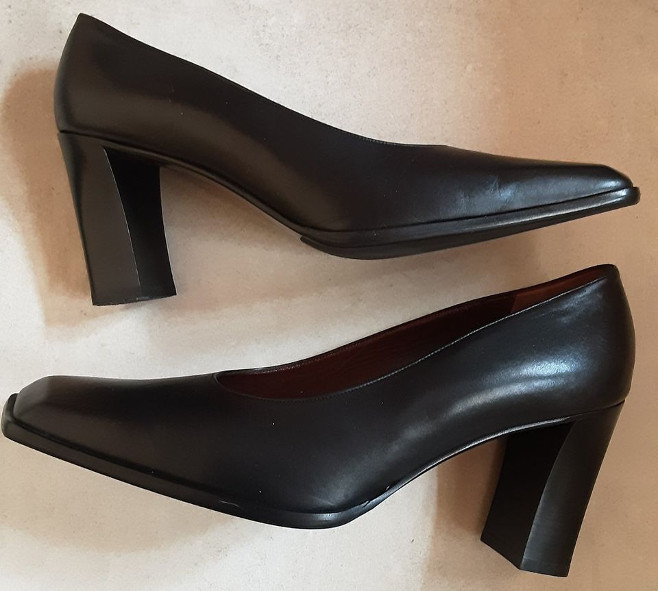 KLASSIKER "BALLY of Switzerland" Damen-Pumps Schwarz Gr. 6,5-40 in Bayern -  Bernried Niederbay | eBay Kleinanzeigen ist jetzt Kleinanzeigen