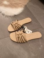 Neue Zara Schuhe Latschen Gr 38 Sandalen Sommer Schuhe neu beige Nordrhein-Westfalen - Frechen Vorschau