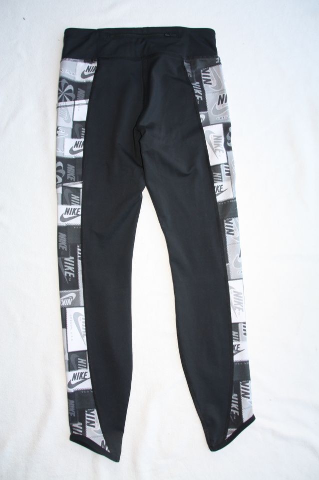 Nike Icon Clash Fast Damen Tights / Leggings Gr. S in Kiel