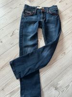 Jeans Jungen Porsche 134/140 Niedersachsen - Langwedel Vorschau