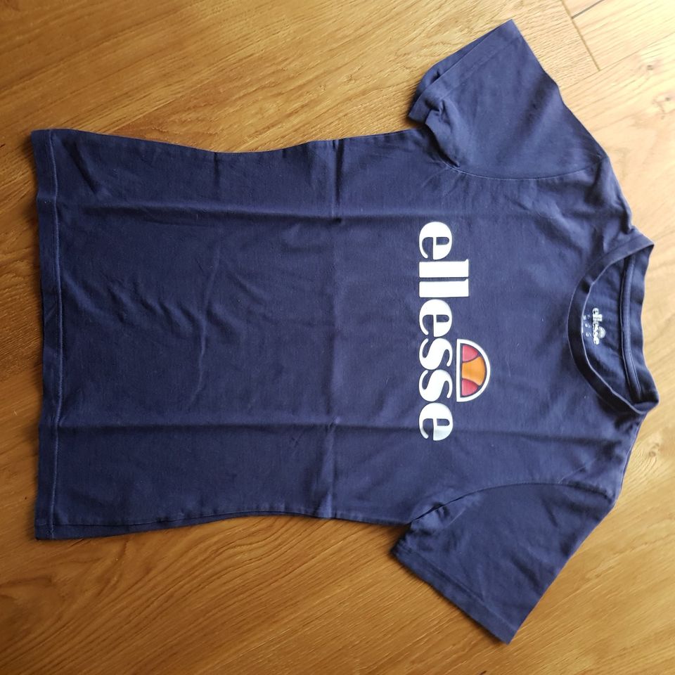 T Shirt ellesse Gr.38 dkl.blau in Arrach