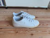 Nike Sneaker 38 weiß Retro wie neu Bremen - Schwachhausen Vorschau