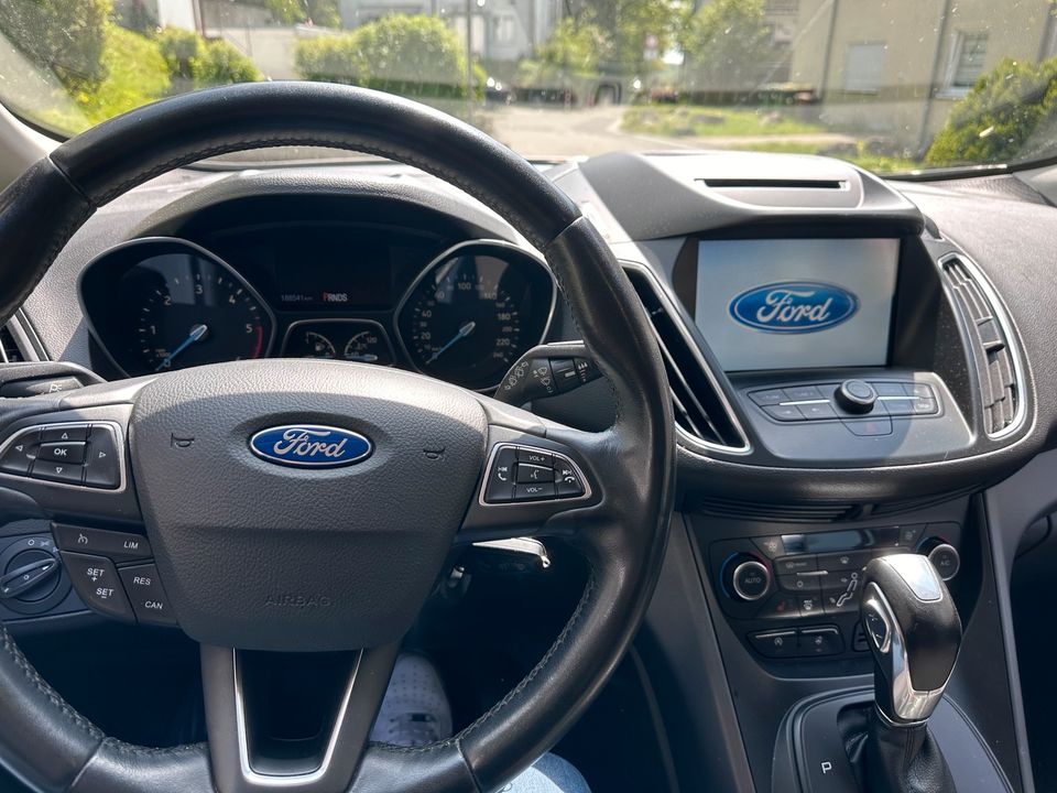 Ford Grand C-Max Automatik tüv Neu in Lüdenscheid