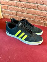 Adidas Sneaker schwarz-neon Streifen Hessen - Brachttal Vorschau