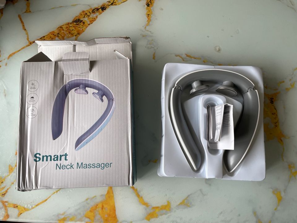 smart neck massager in Augsburg