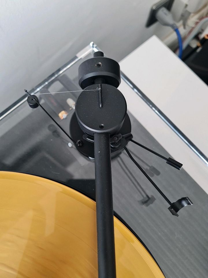 Pro-Ject Xperience Basic+Plattenspieler in Moers