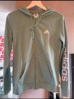 Adidas Sweatjacke / Hoodie Gr.XS Neu Hessen - Dietzhölztal Vorschau