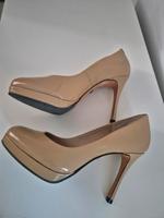 Highheels Buffalo Gr. 38, 10 cm Hessen - Kefenrod Vorschau