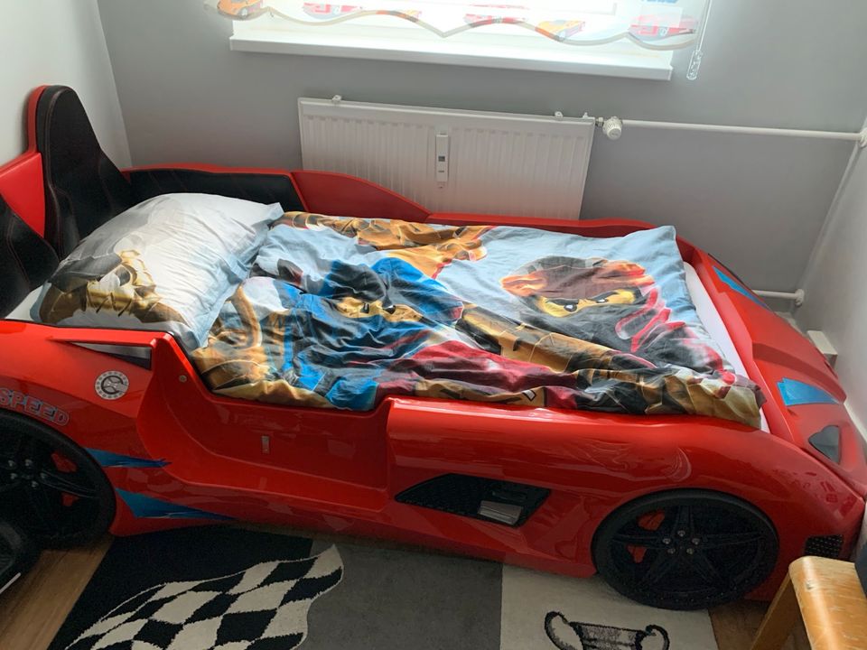 Kinder Auto Bett in Berlin