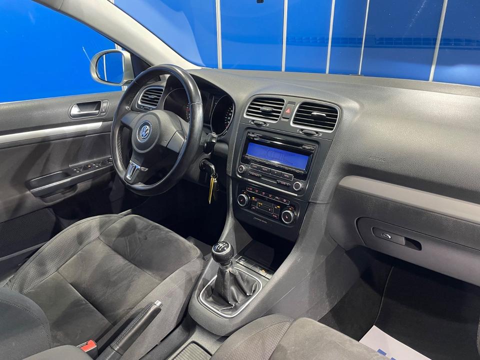 Volkswagen Golf VI Variant Highline 1.Hand *Bi-Xen*AHK*Pano in Nersingen