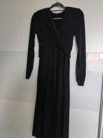 Italienisches schwarzes Langarmkleid mit Beinschlitz Bayern - Mitterteich Vorschau